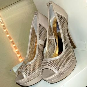 Jennifer Lopez Heels